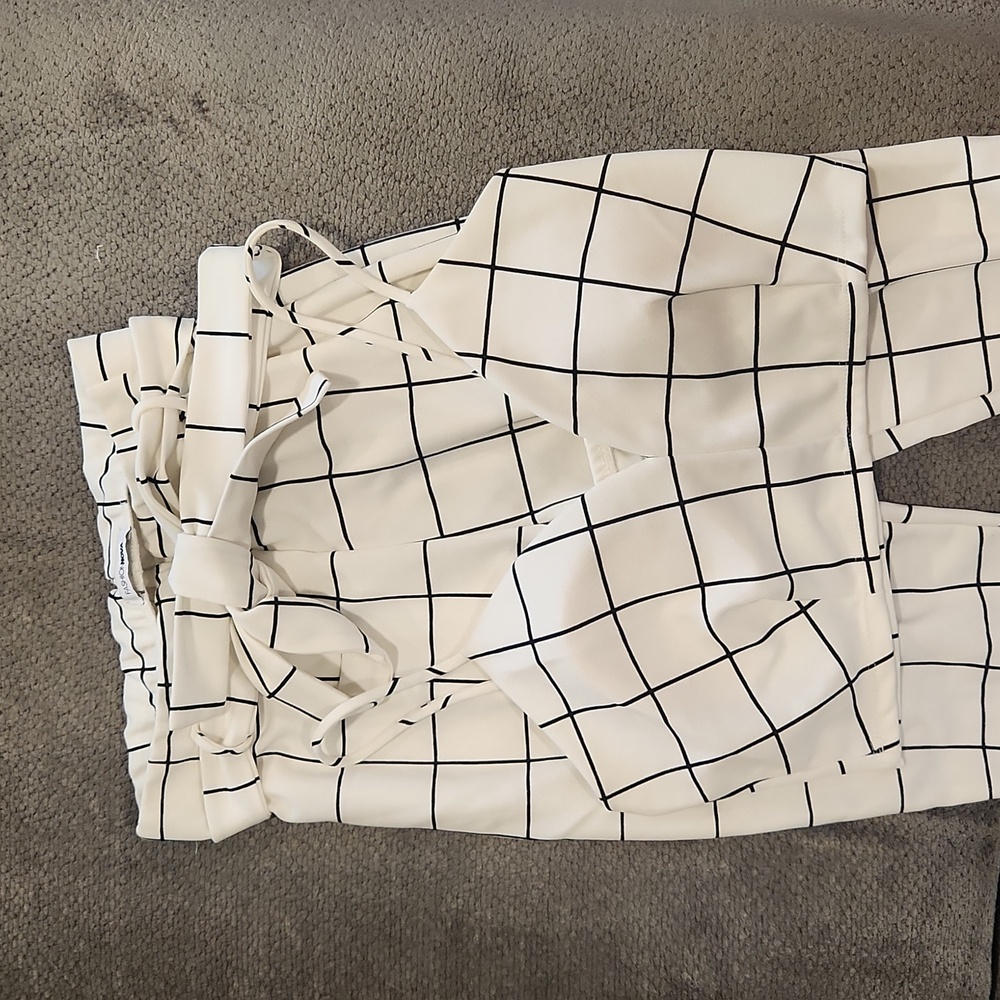 Fashion Nova 2 piece set